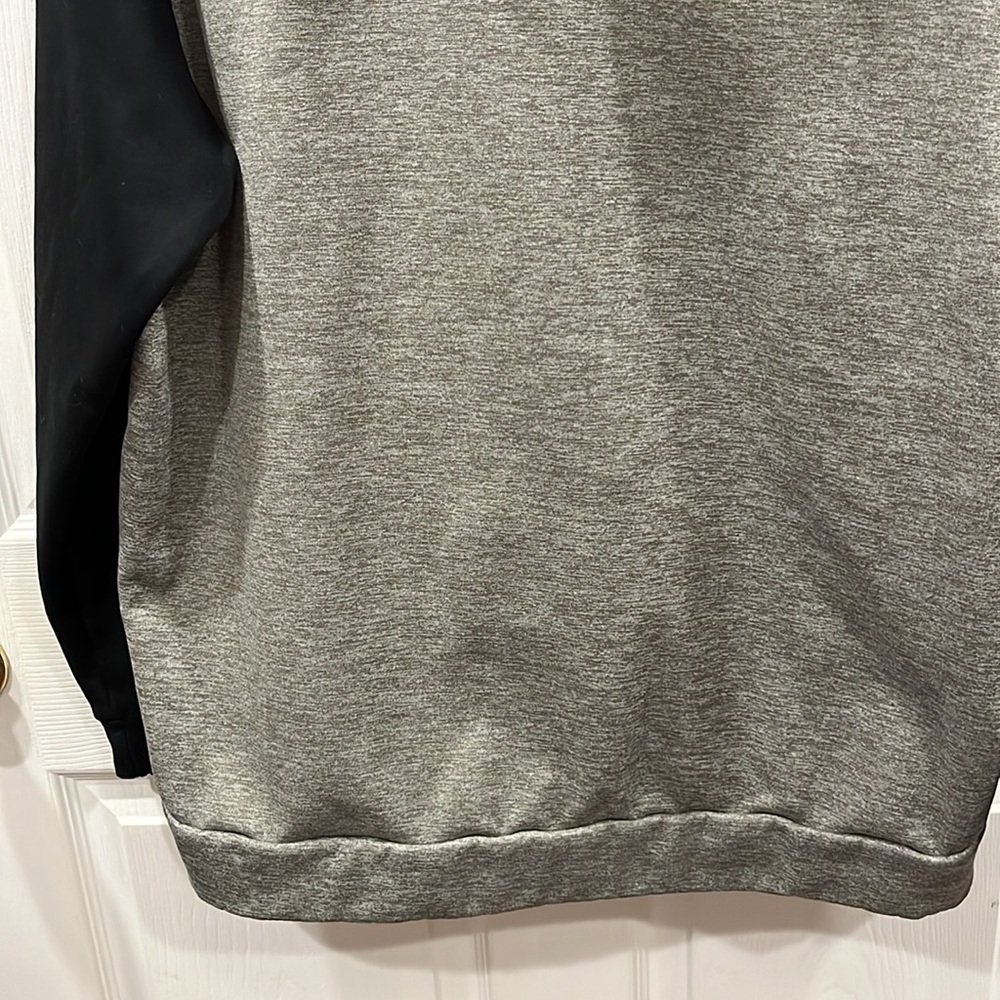 Nike Hoodie! - Picture 4 of 7